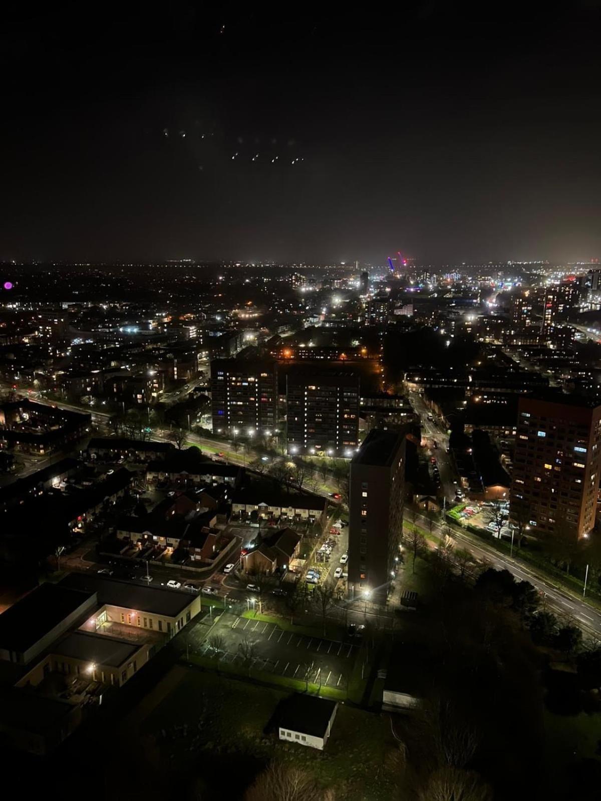 Luxury 2 Bed Penthouse With Stunning Views In Manchester City Centre Extérieur photo